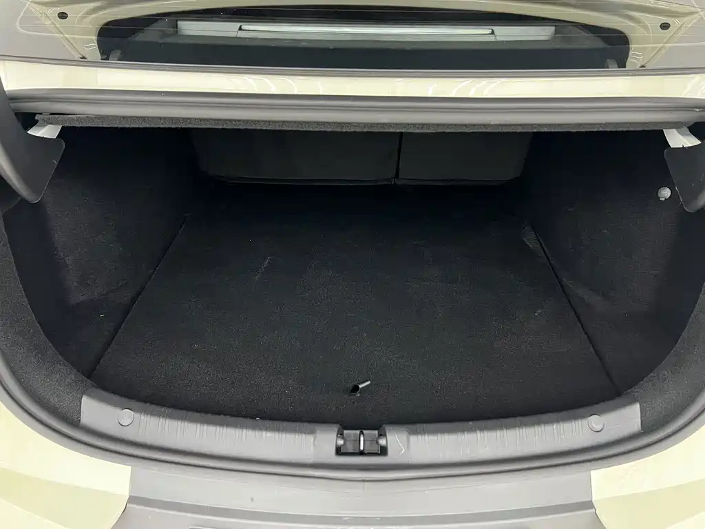 BYD Qin L — миниатюра 27