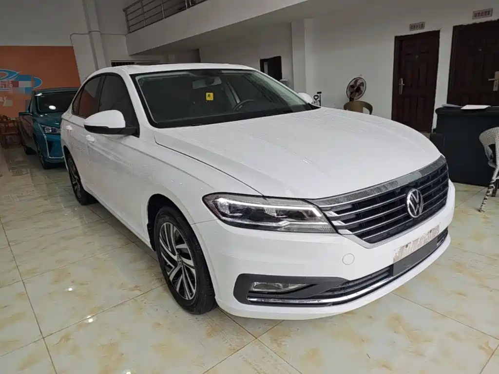 Volkswagen Lavida — миниатюра 4