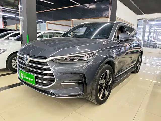 2024 BYD Tang