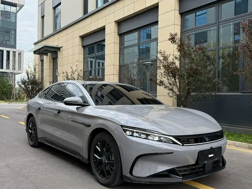 BYD Han — миниатюра 3