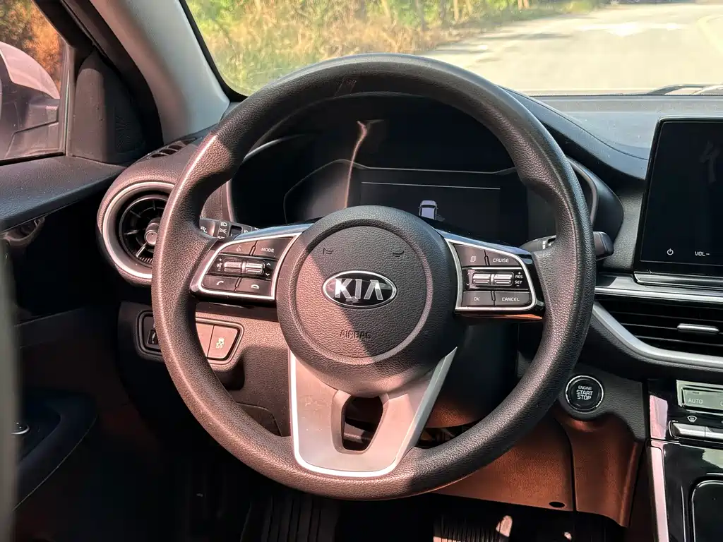Kia K3 — миниатюра 15