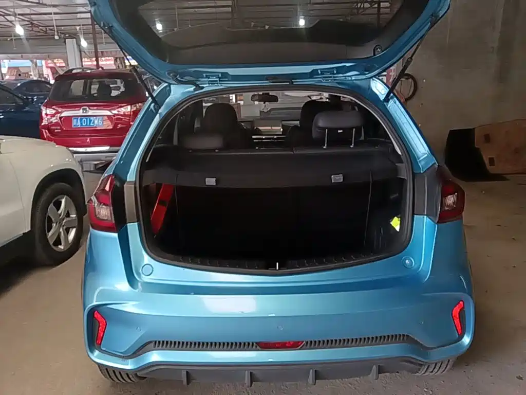 Geely Vision X3 — миниатюра 19
