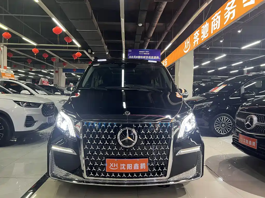 Mercedes-Benz V-Class V 2017 V 260 L Luxury Long Wheelbase