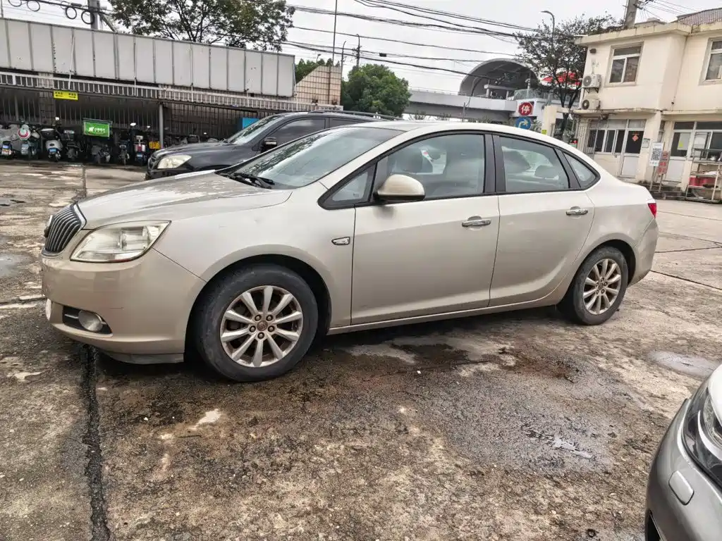 Buick Excelle — миниатюра 4
