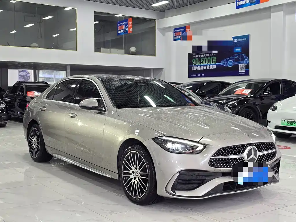 Mercedes-Benz C-Class — миниатюра 3