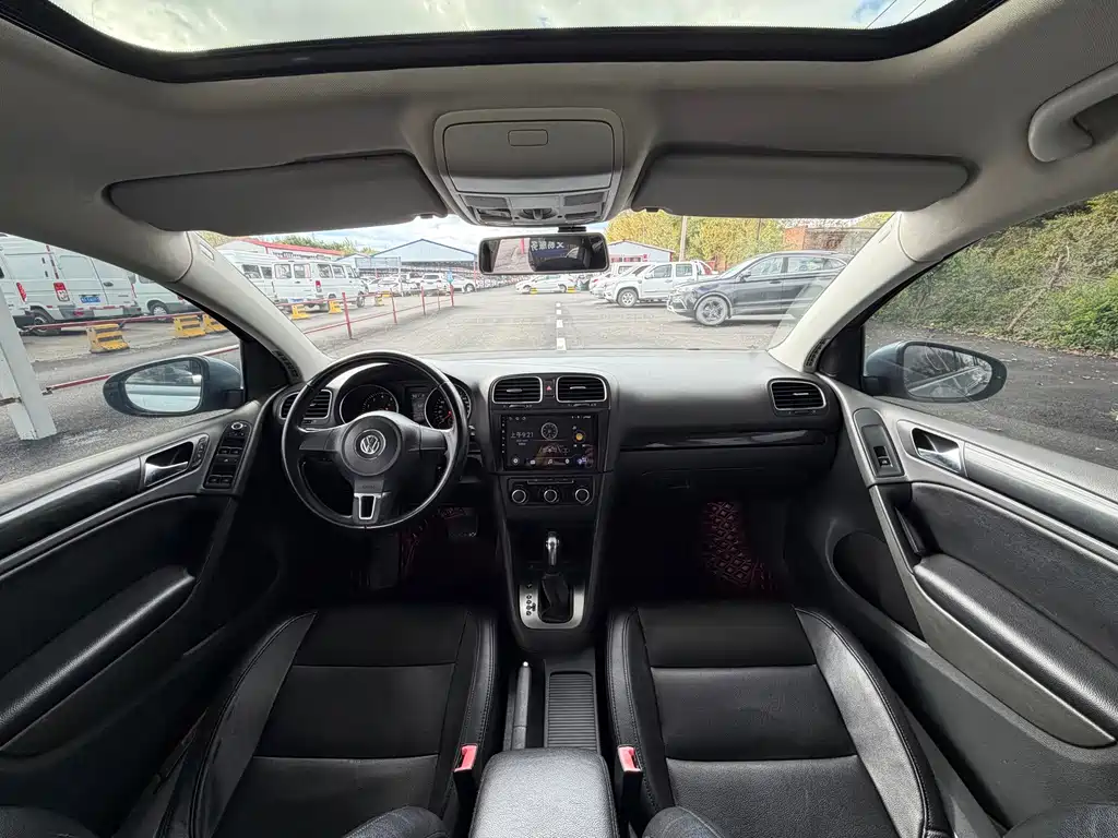 Volkswagen Golf — миниатюра 4