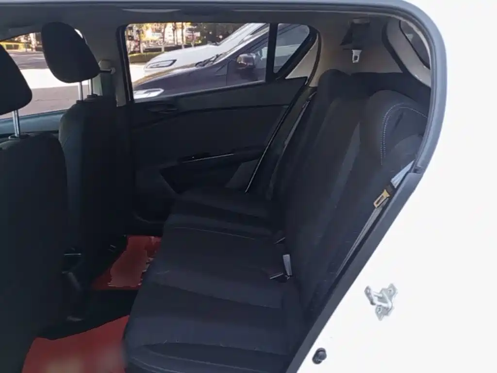 Baojun 310 — миниатюра 17