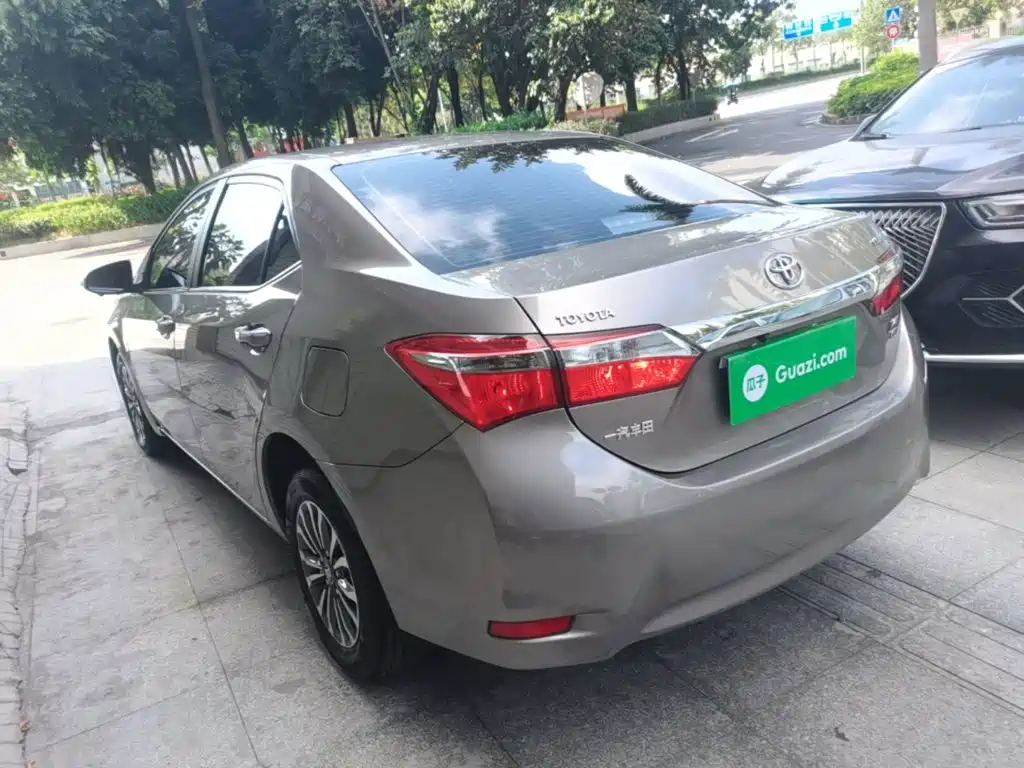 Toyota Corolla — миниатюра 5