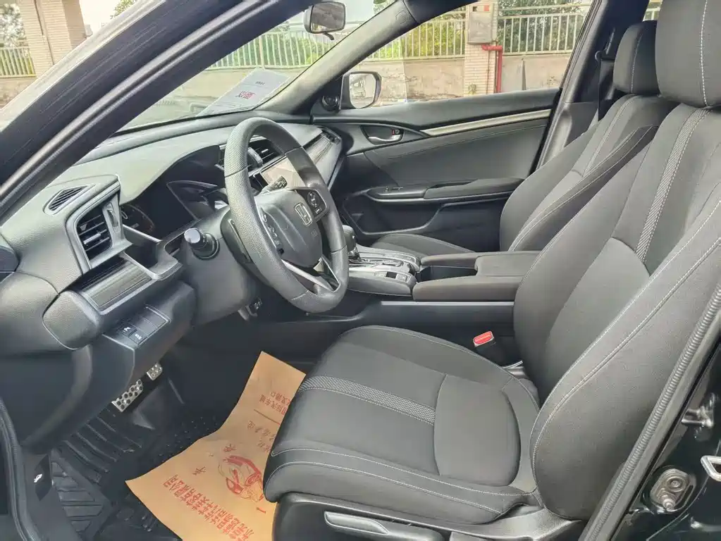 Honda Civic — миниатюра 6