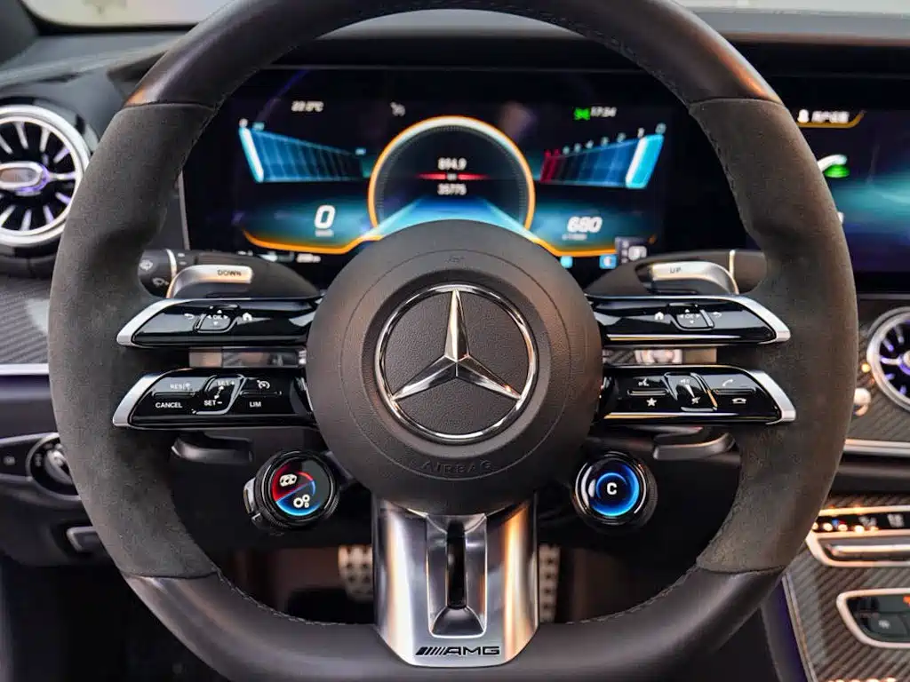 Mercedes-Benz E-Class AMG — миниатюра 13