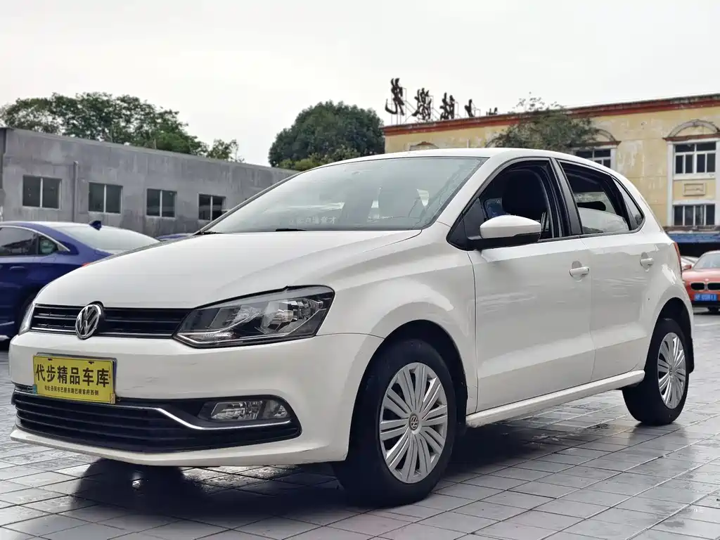 Volkswagen Polo 2016 1.6L Auto Comfort Type