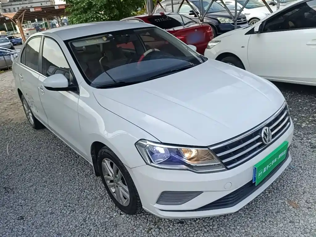 Volkswagen Jetta — миниатюра 4