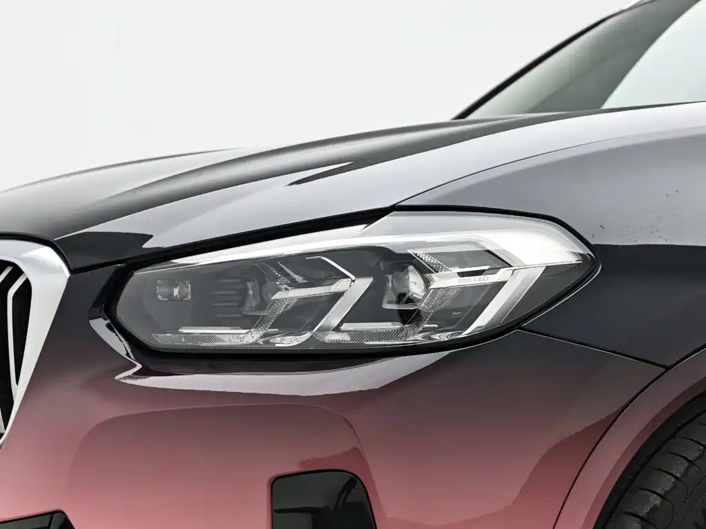 BMW X3 — миниатюра 10