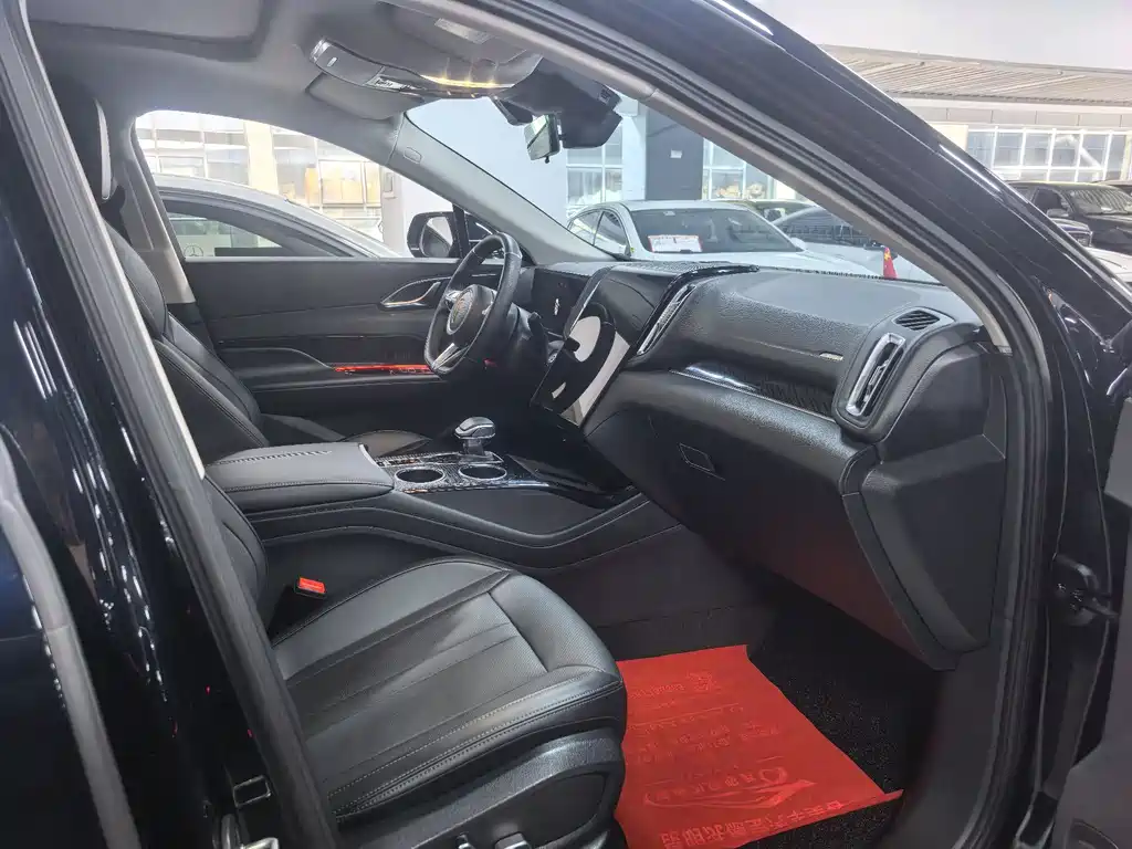 Hongqi HONGQI HS3 PHEV