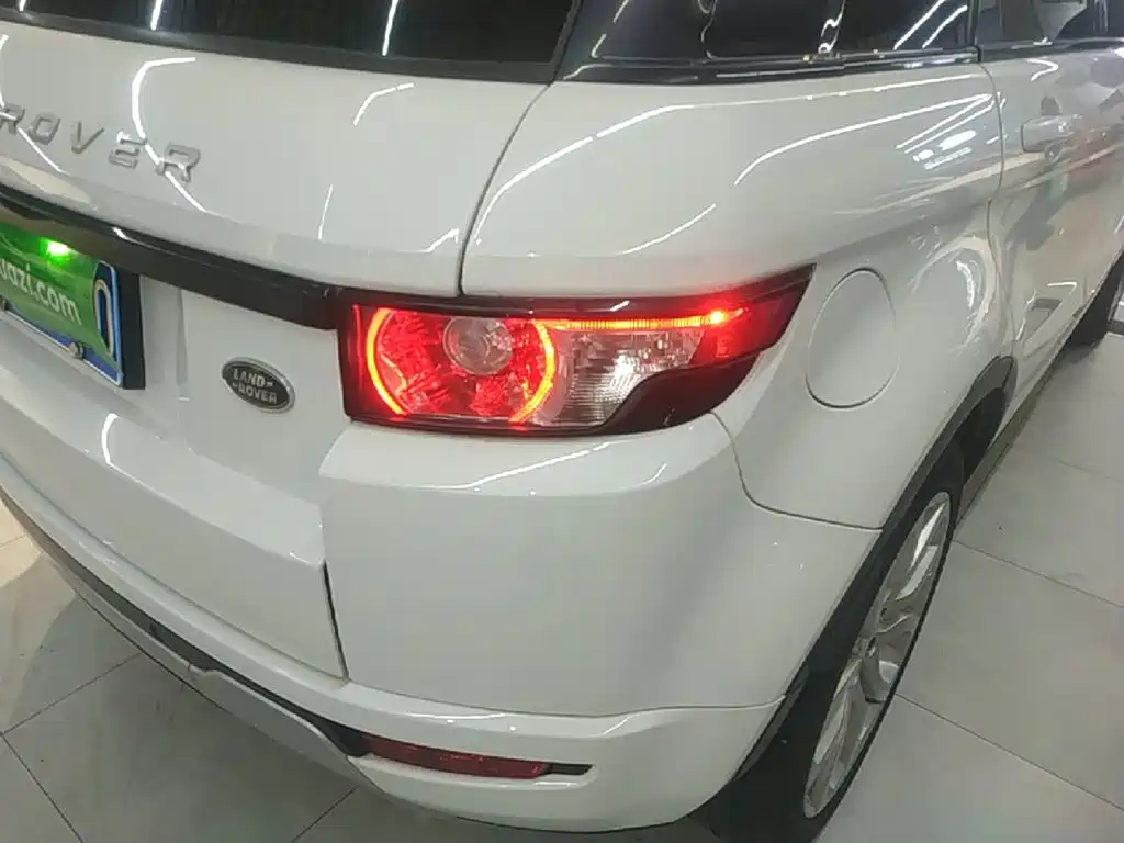 Land Rover Range Rover Evoque 2014 2.0T 5