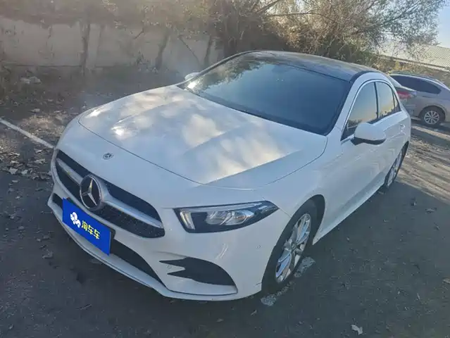 MERCEDES BENZ A CLASS