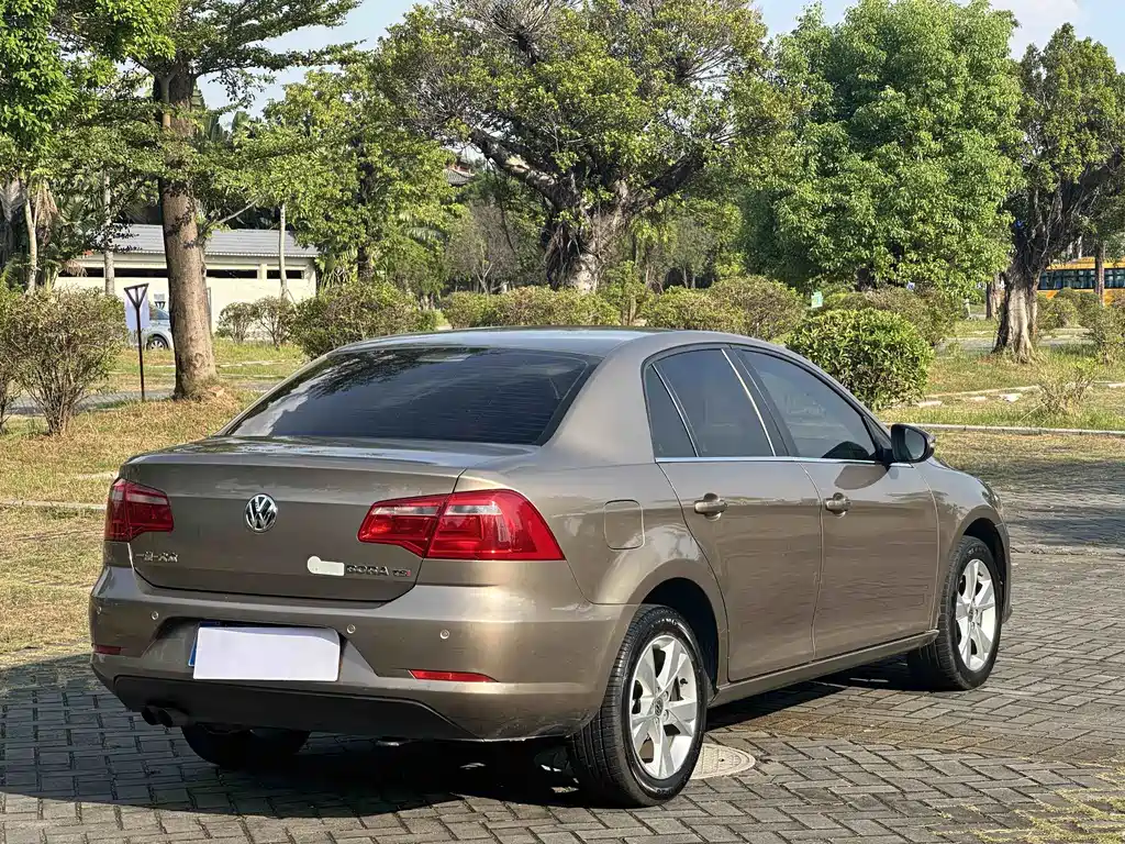 Volkswagen Bora — миниатюра 7