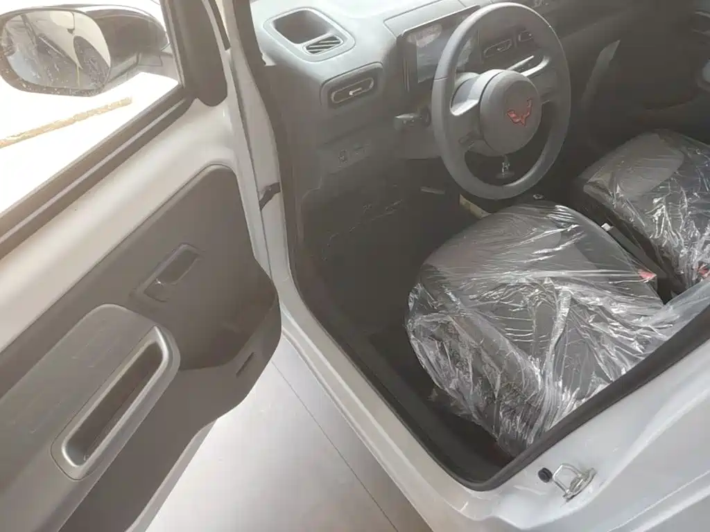 Wuling Zhiguang EV — миниатюра 16