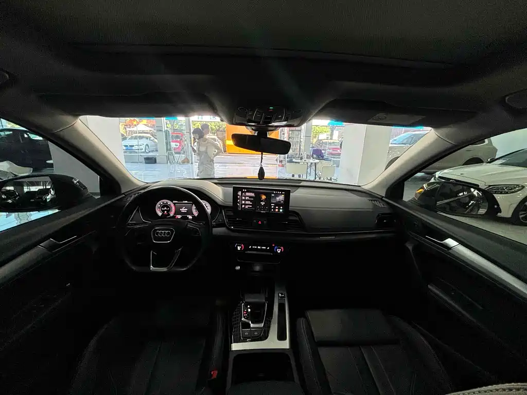 Audi Q5L — миниатюра 11