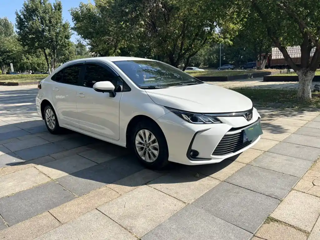 Toyota Corolla — миниатюра 5