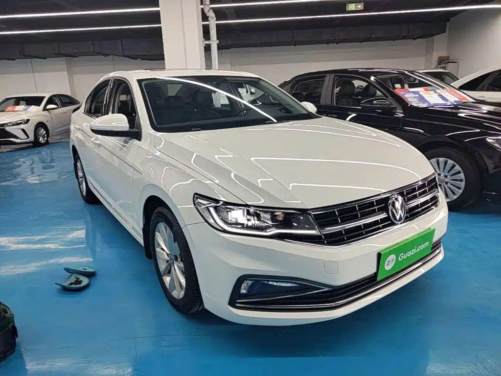 Volkswagen Bora — миниатюра 4