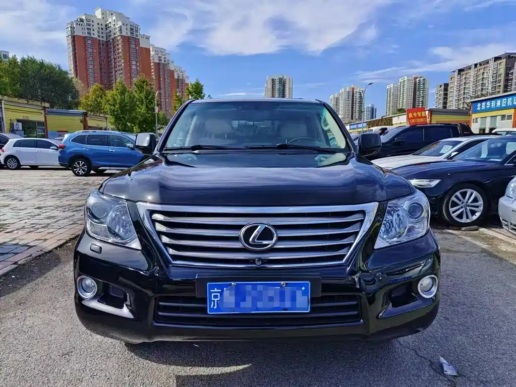 Lexus LX 2009 570