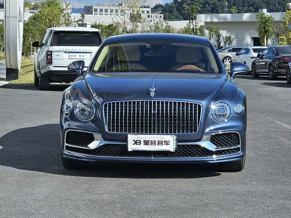 Bentley Flying Spur PHEV — миниатюра 2