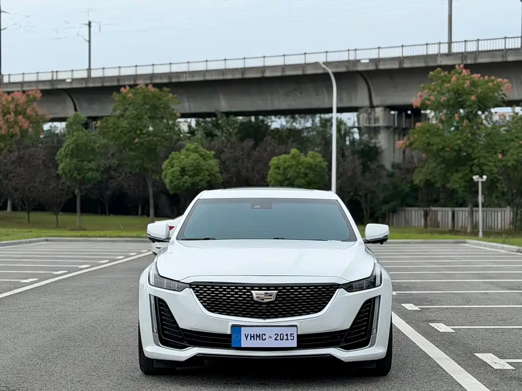 Cadillac CT5 — миниатюра 2