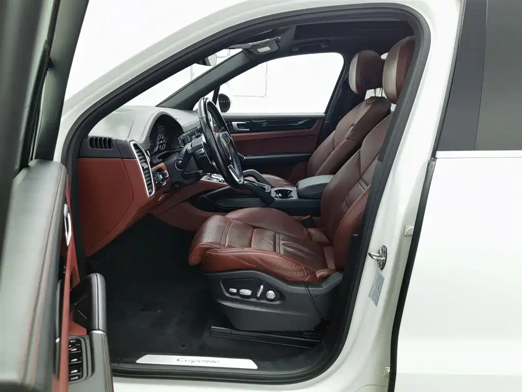 Porsche Cayenne 2018 Cayenne 3.0T