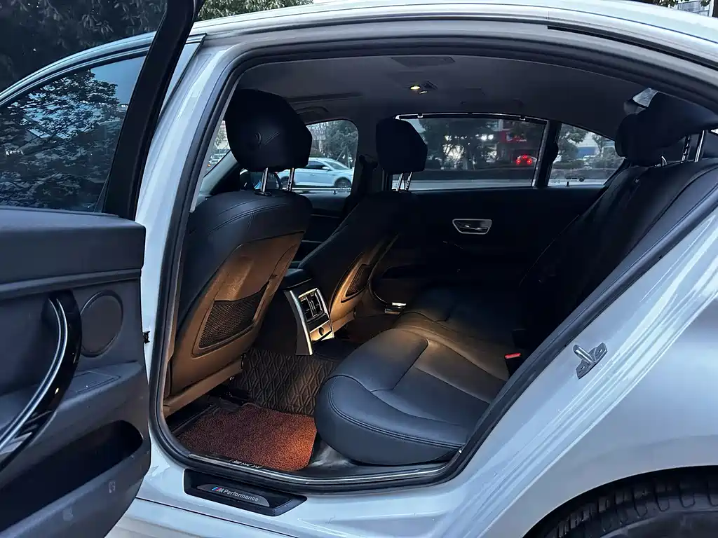 BMW 3 Series 3 2018 320Li Fashion