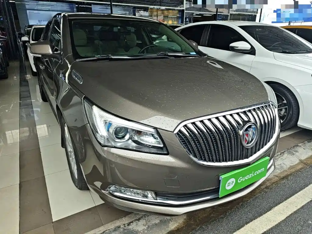 Buick LaCrosse — миниатюра 4