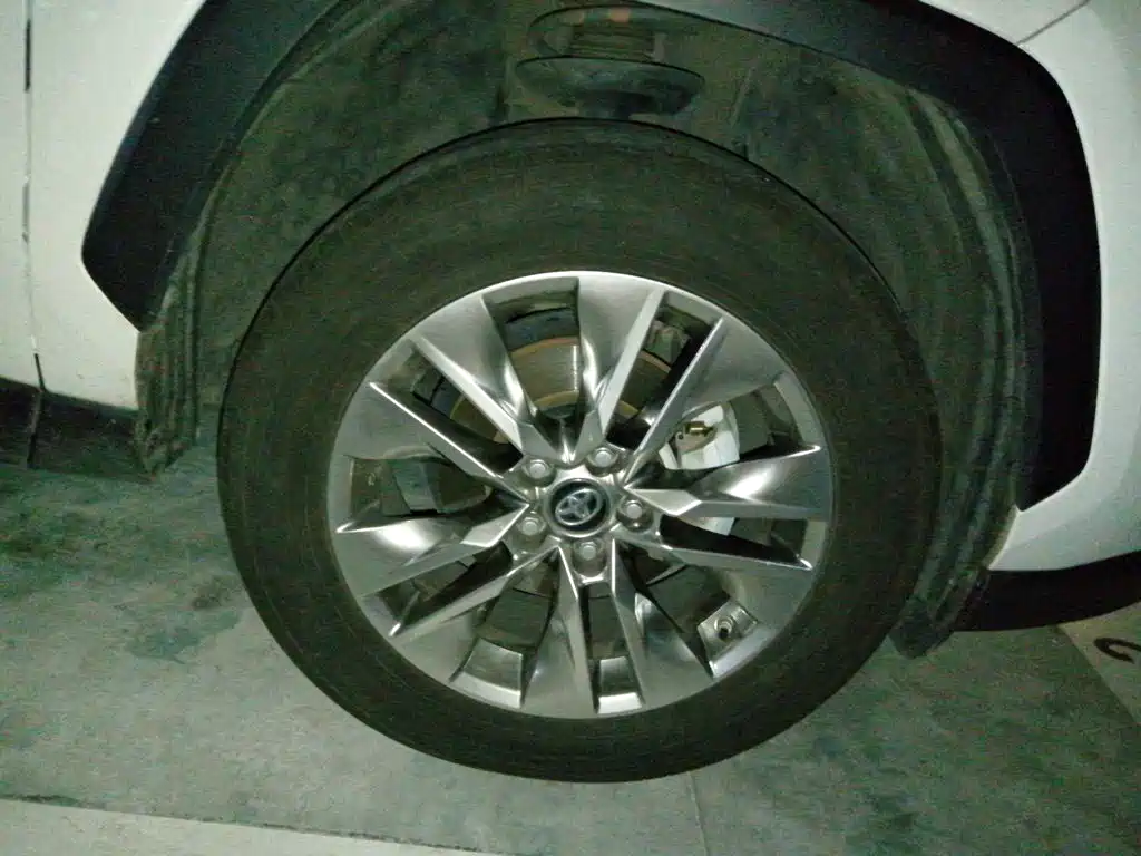Toyota Wildlander — миниатюра 8