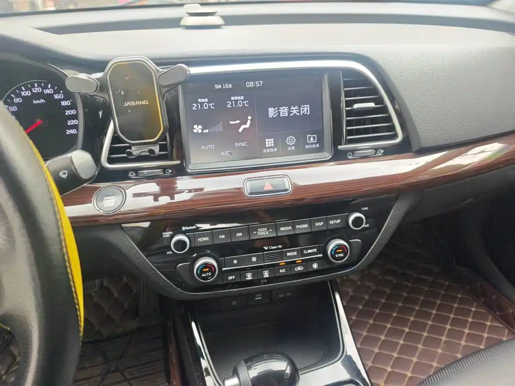 Kia K4 — миниатюра 9