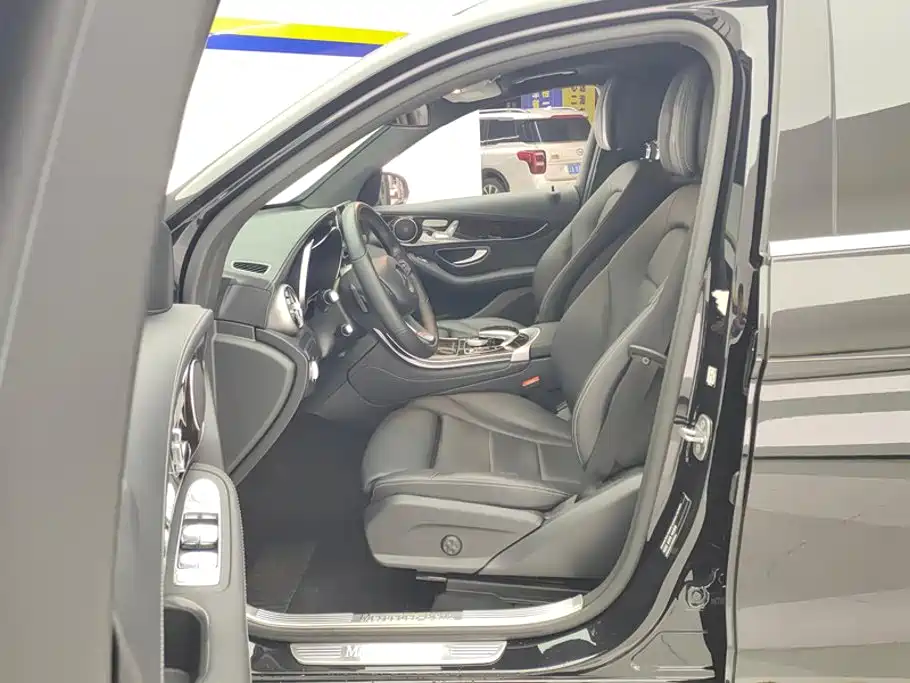 Mercedes-Benz GLC — миниатюра 9