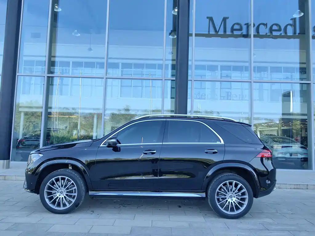 Mercedes-Benz GLE (Import) — миниатюра 3