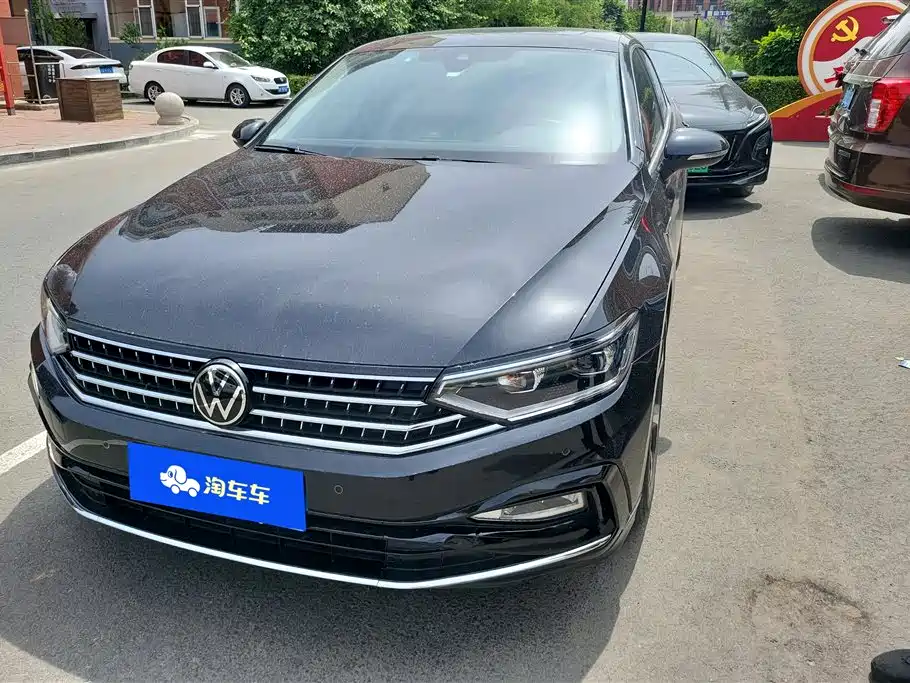 Купить Volkswagen Magotan