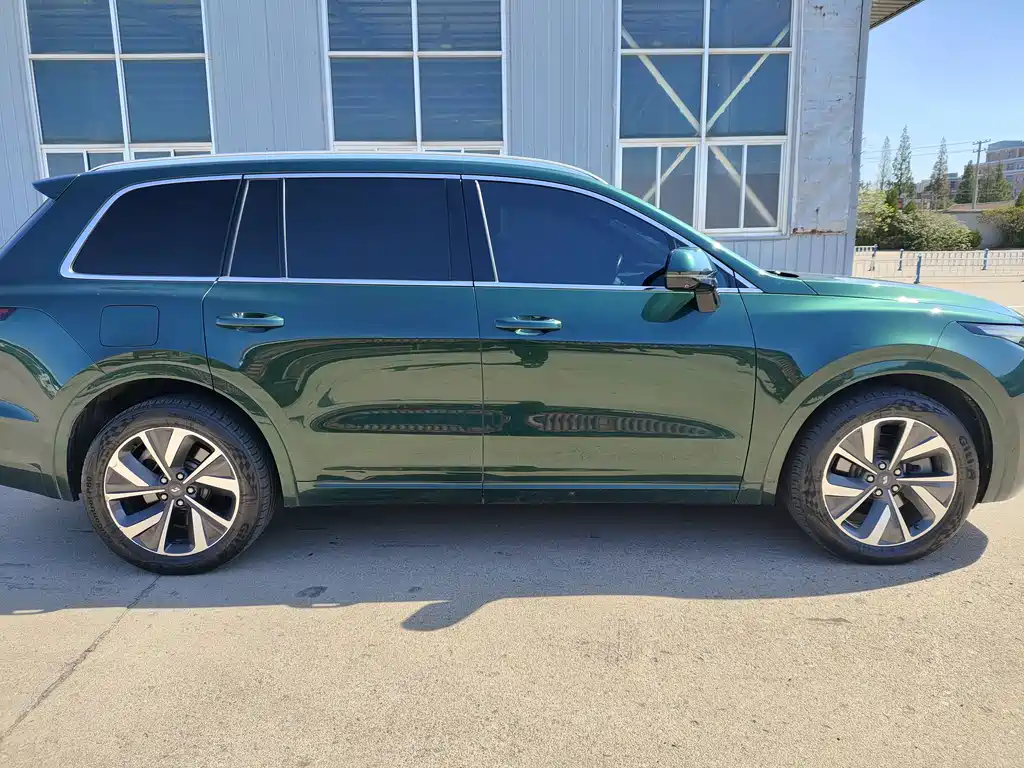 Li Auto Li ONE — миниатюра 4