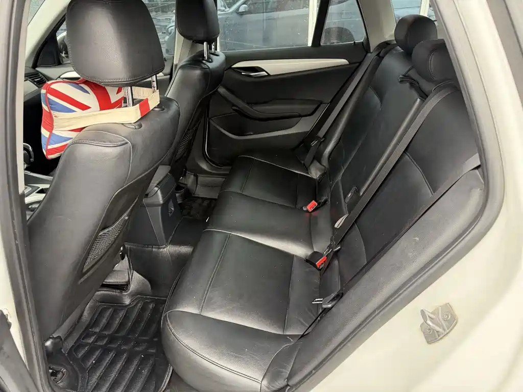 BMW X1 — миниатюра 11