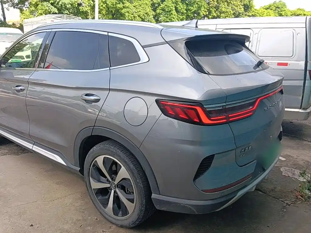 BYD PLUS New Energy — миниатюра 5