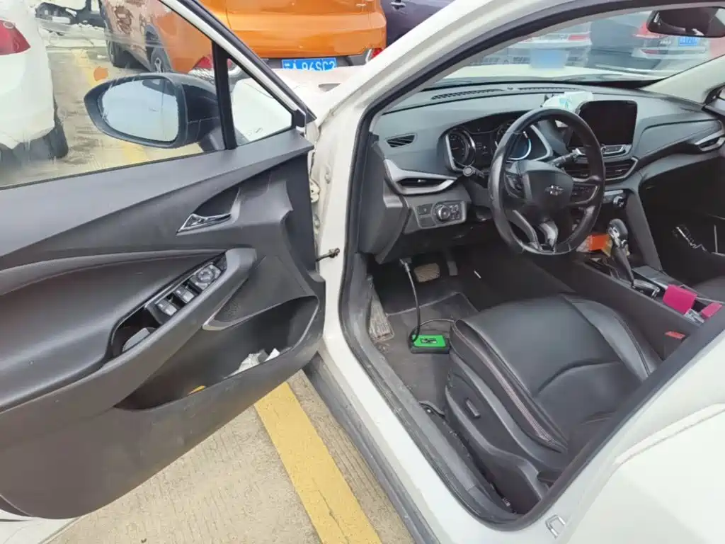 Chevrolet Volando — миниатюра 16