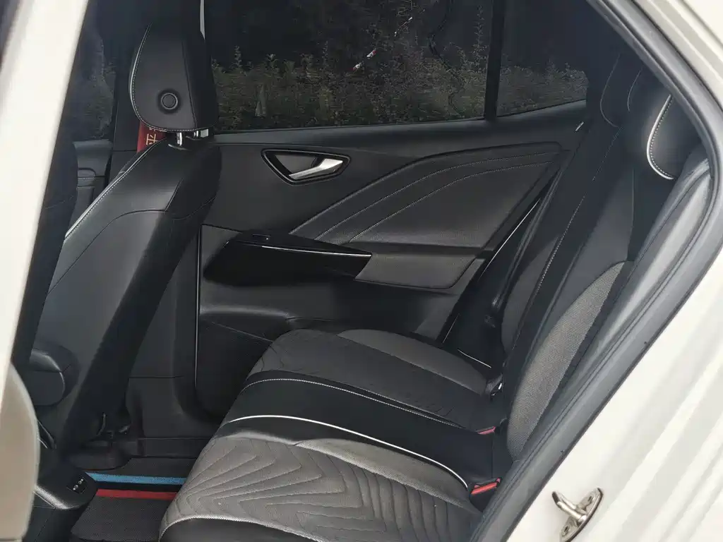 Volkswagen ID.3 — миниатюра 8