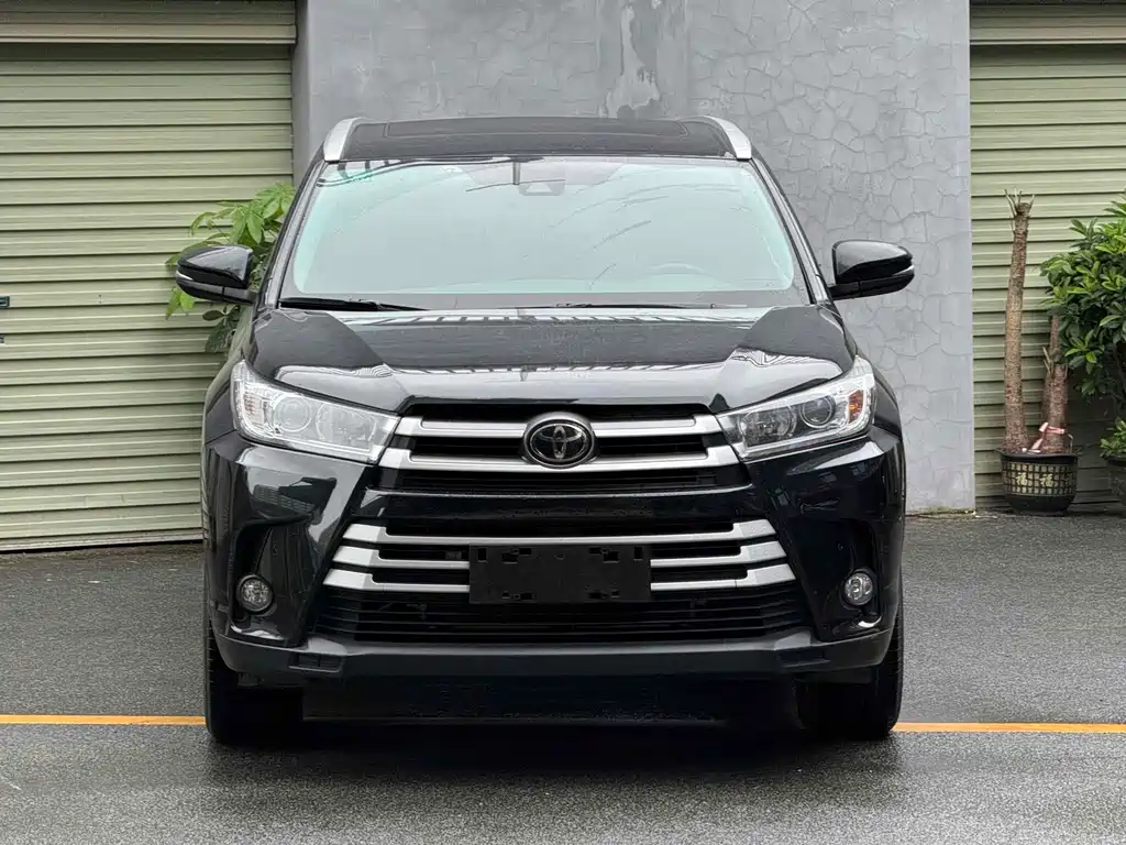 Купить Toyota Highlander