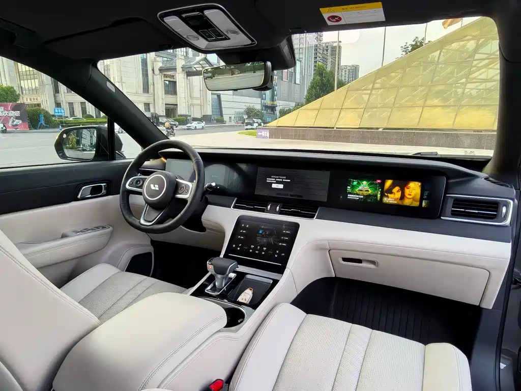 Li Auto Li ONE — миниатюра 18