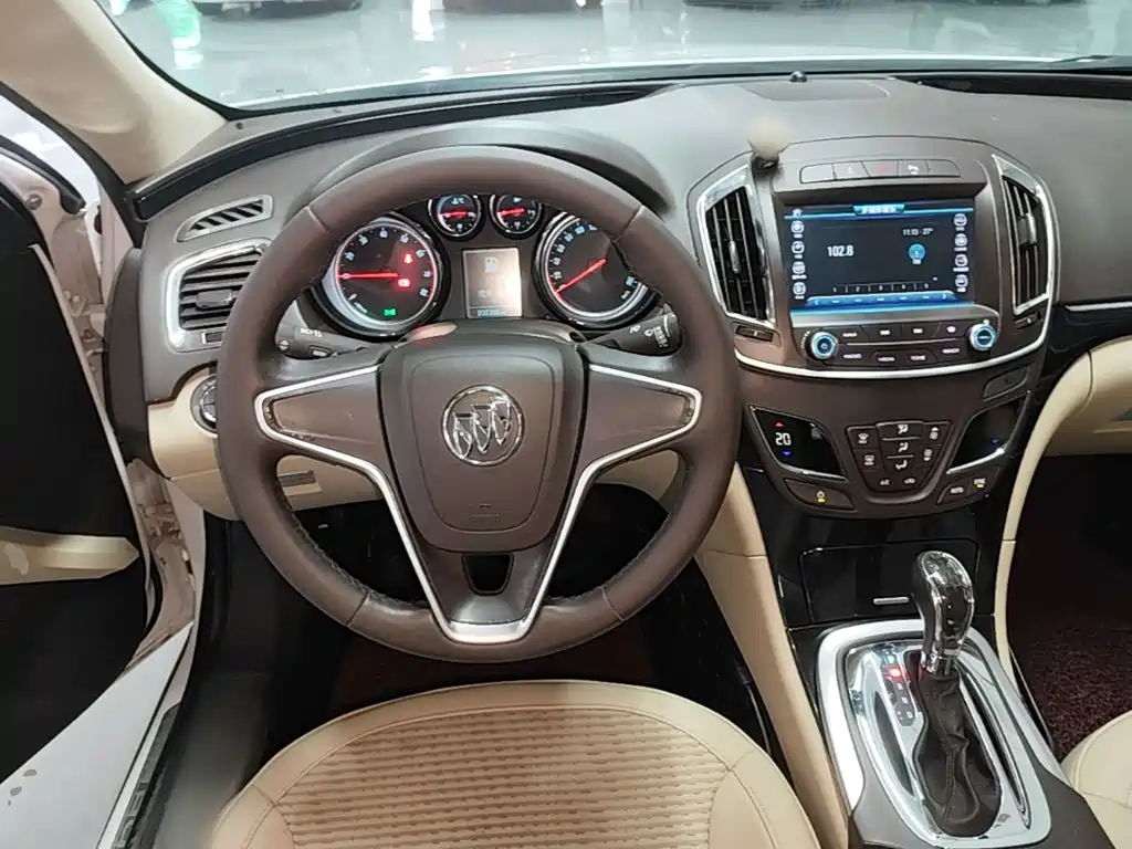Buick Regal — миниатюра 11