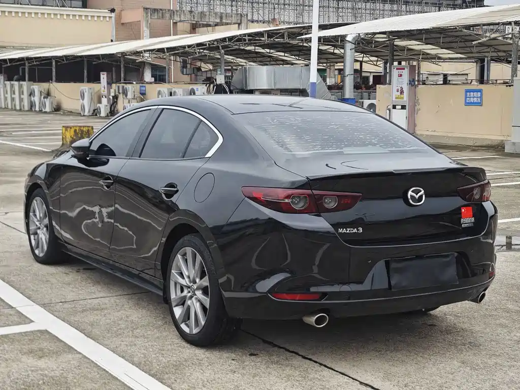 Mazda 3 Axela — миниатюра 6