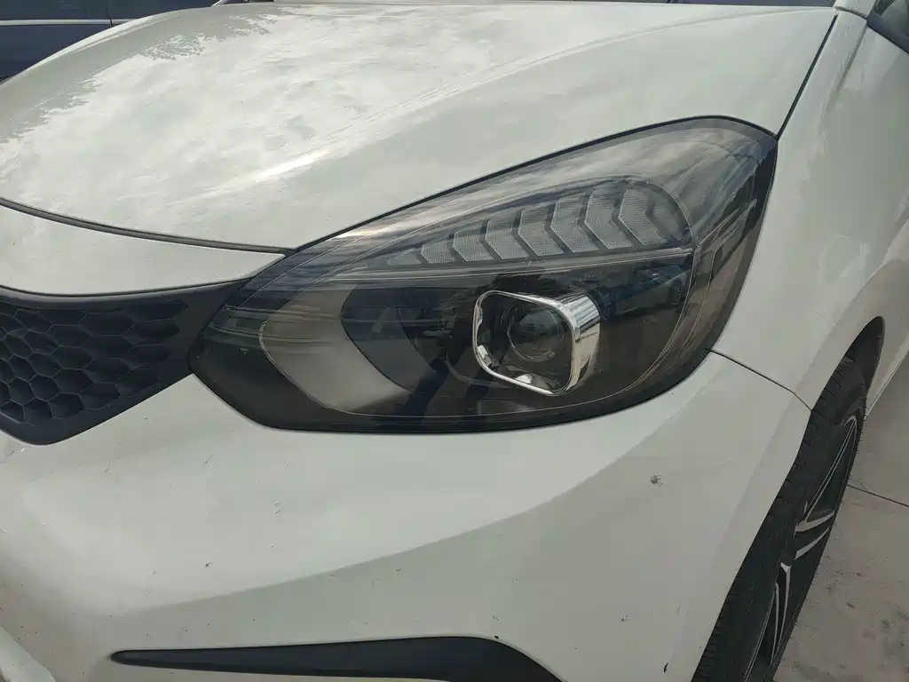 Honda Fit — миниатюра 8