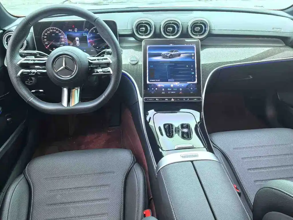 Mercedes-Benz C-Class — миниатюра 7