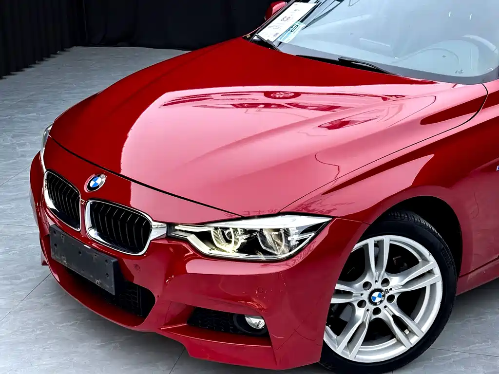 BMW  3 SERIES