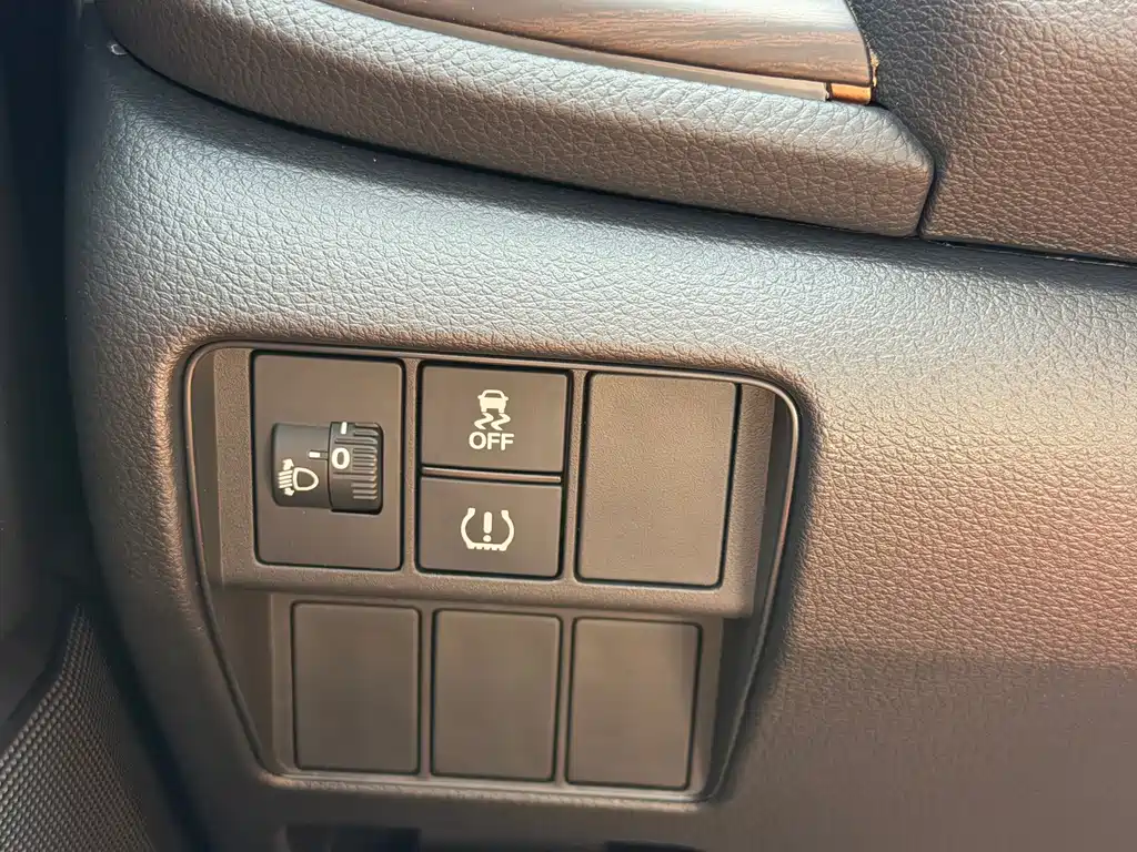 Honda CR-V — миниатюра 17