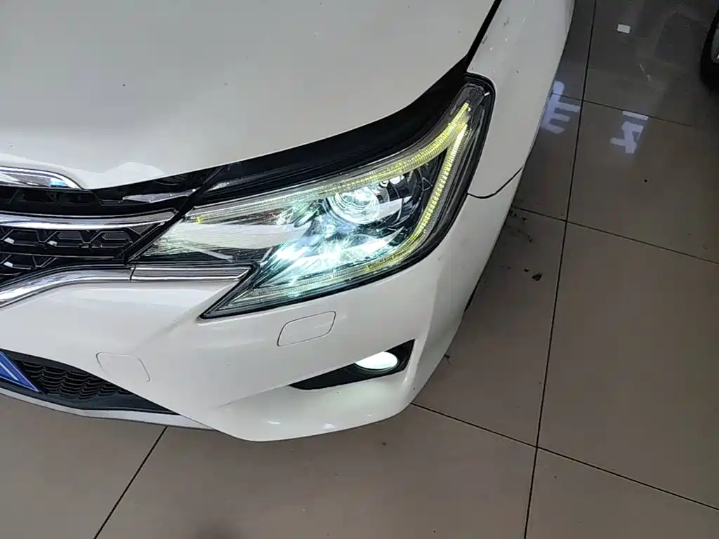 Toyota Reiz — миниатюра 24